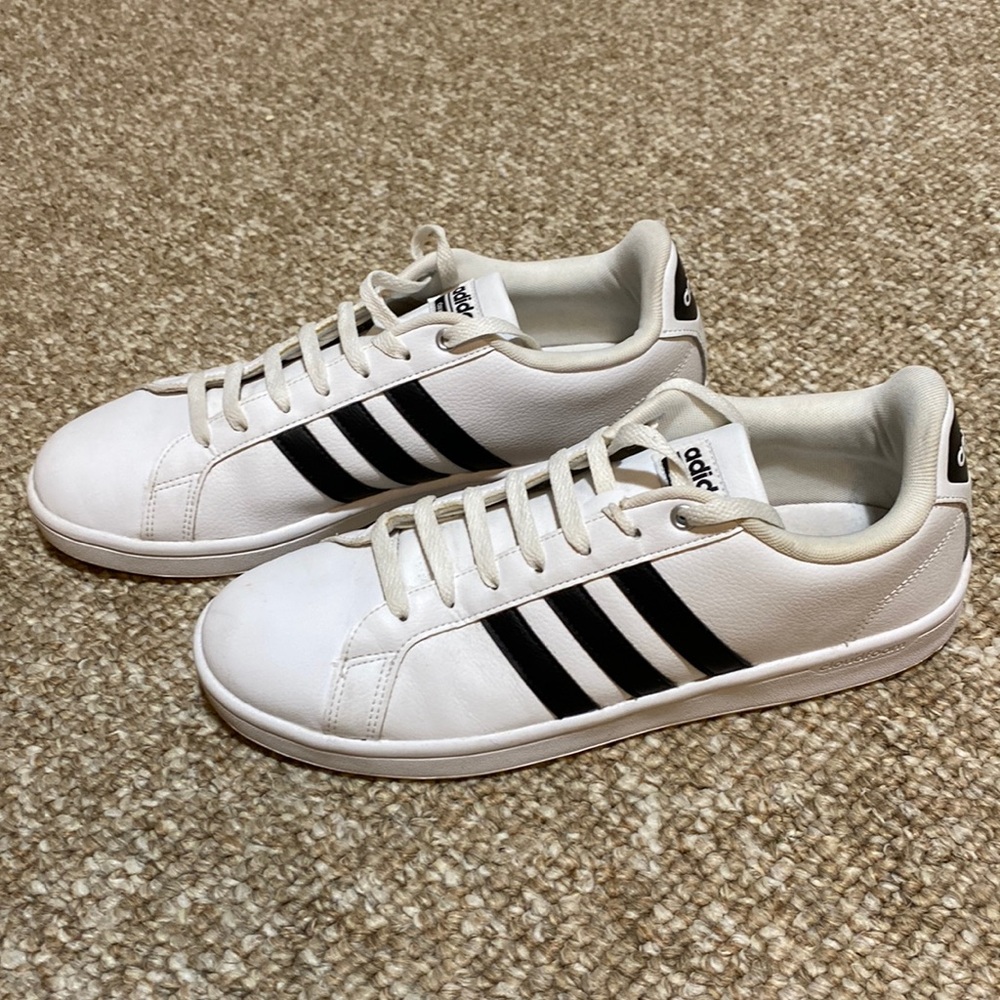 Adidas Grand Court Sneaker
